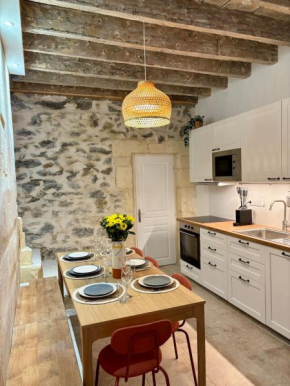 Jolie maison arlésienne-hyper centre